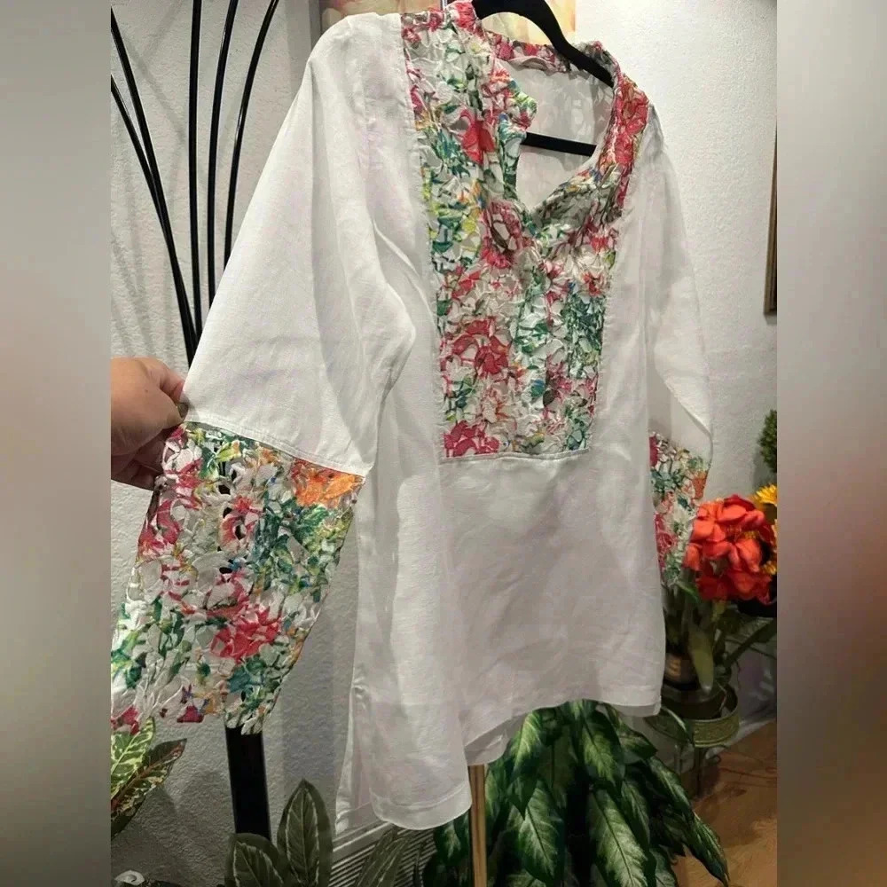 Soft Sorroundings floral lace details blouse size M - Picture 2 of 9